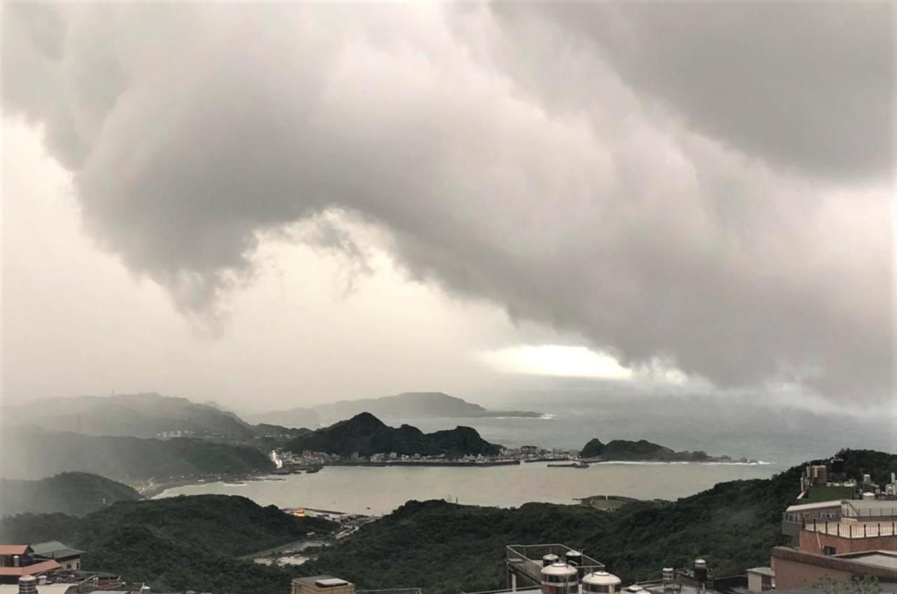 Dosun B&B Jiufen Bagian luar foto
